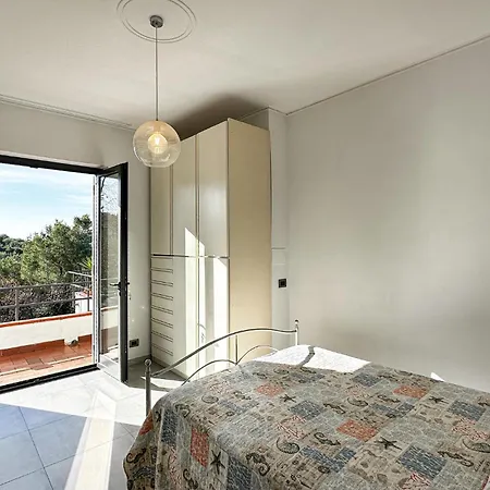 Apartamento 3 Bedroom Beautiful Apartment In Marina Di Andora