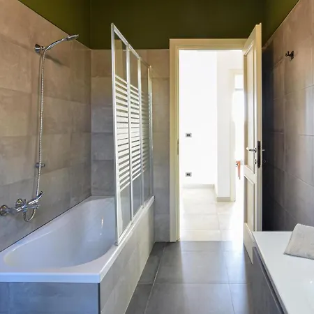 3 Bedroom Beautiful In Marina Di *