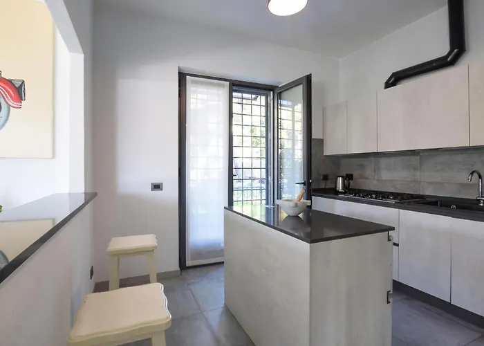 Beautiful In Marina Di With Wifi Apartment