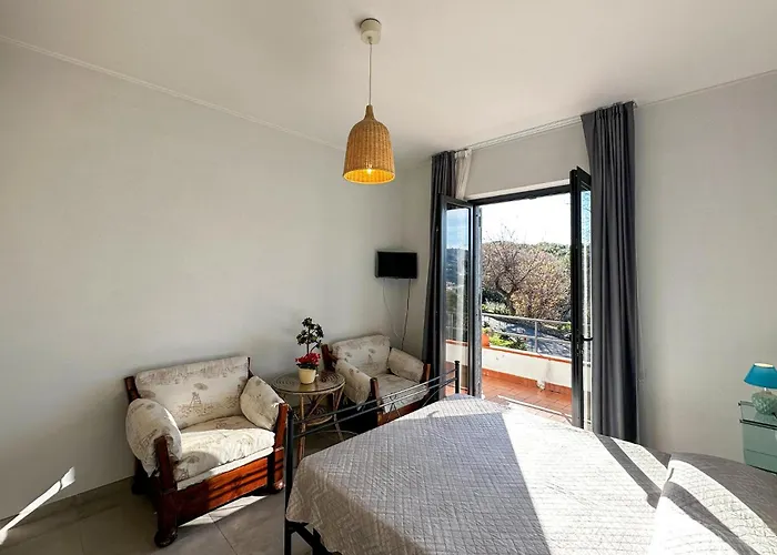 Beautiful In Marina Di With Wifi Apartment