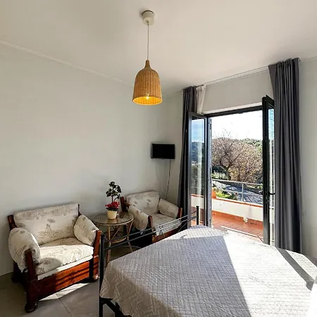 3 Bedroom Beautiful In Marina Di Apartmán