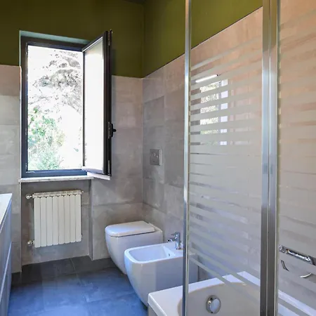 3 Bedroom Beautiful In Marina Di Apartmán *