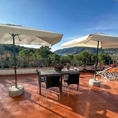 Apartmán 3 Bedroom Beautiful In Marina Di *