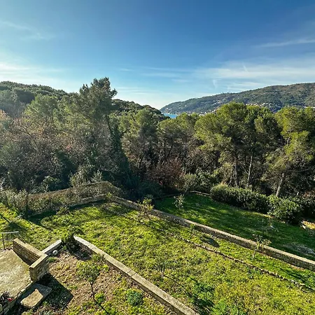 Apartmán 3 Bedroom Beautiful In Marina Di